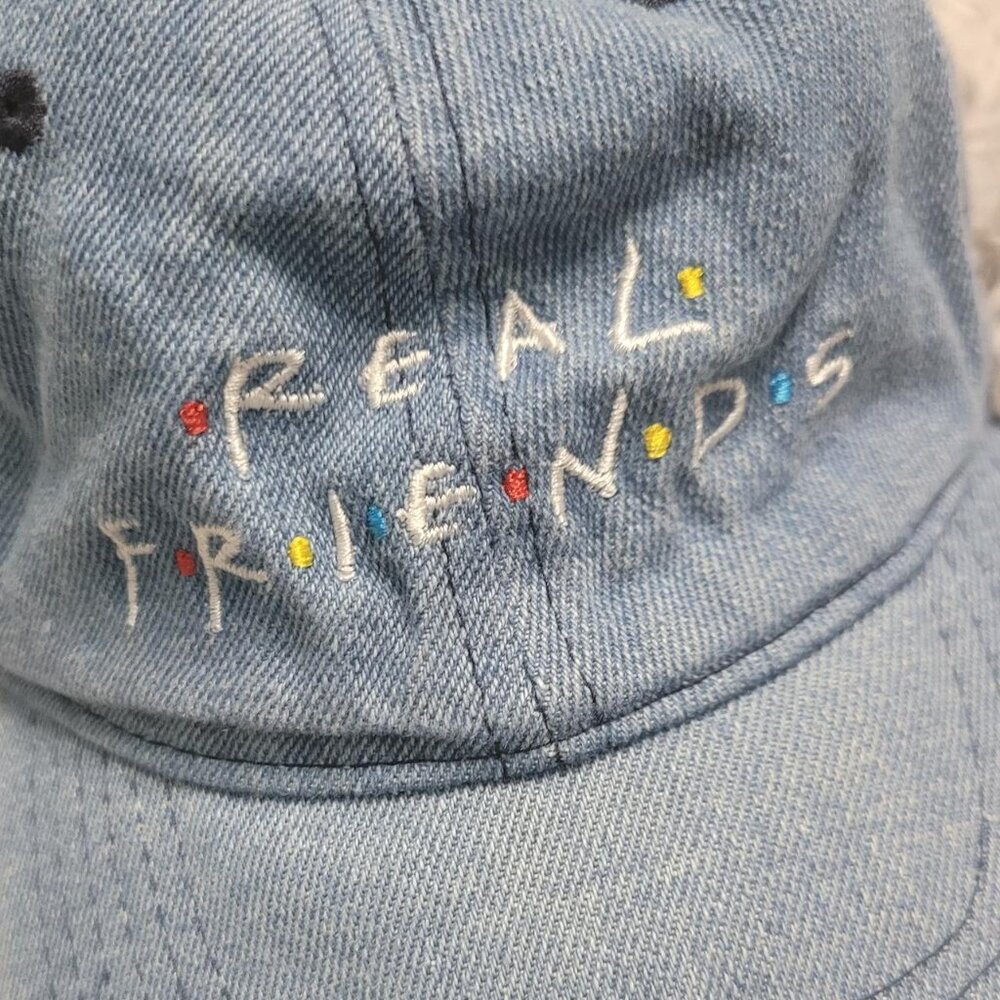 Friends Cap - Picture 2 of 4